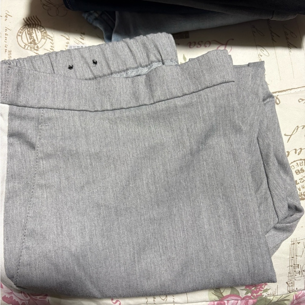 Zara Man Light Gray Trousers